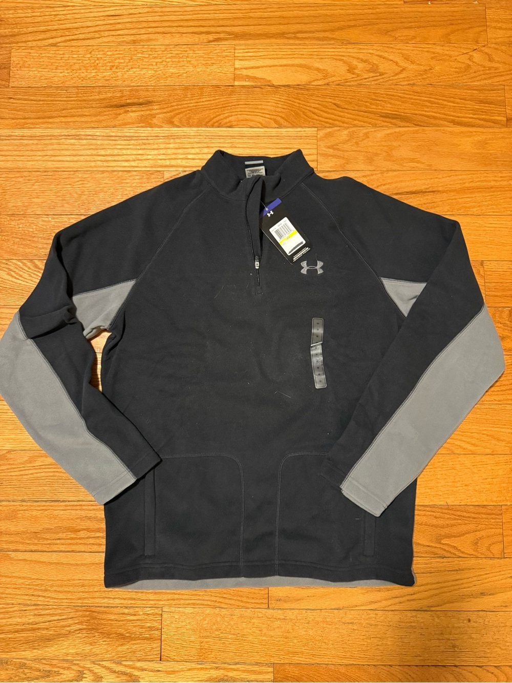 Under Armour Men’s Black & Gray Quarter-Zip Performance Pullover